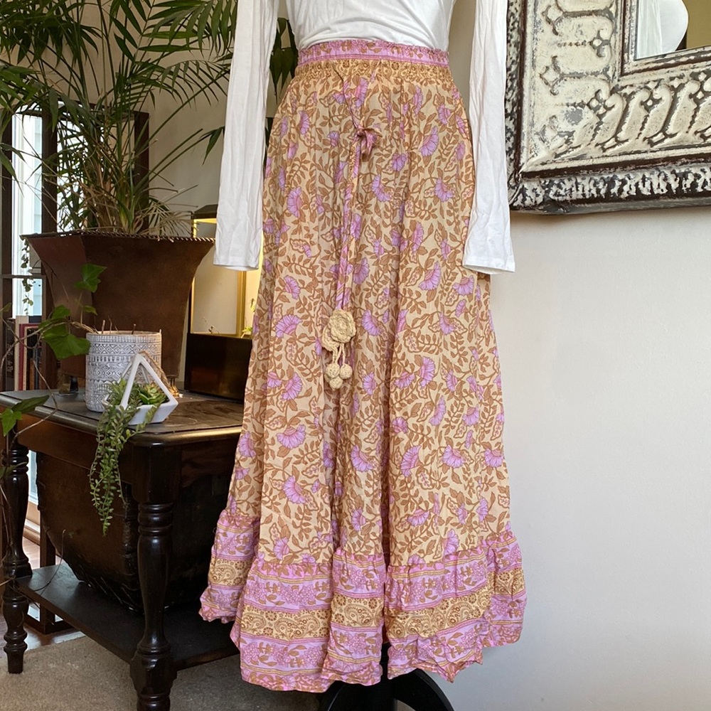 High Waisted Tie Waist Midi Floral Paisley Light Skirt Crochet flower strings